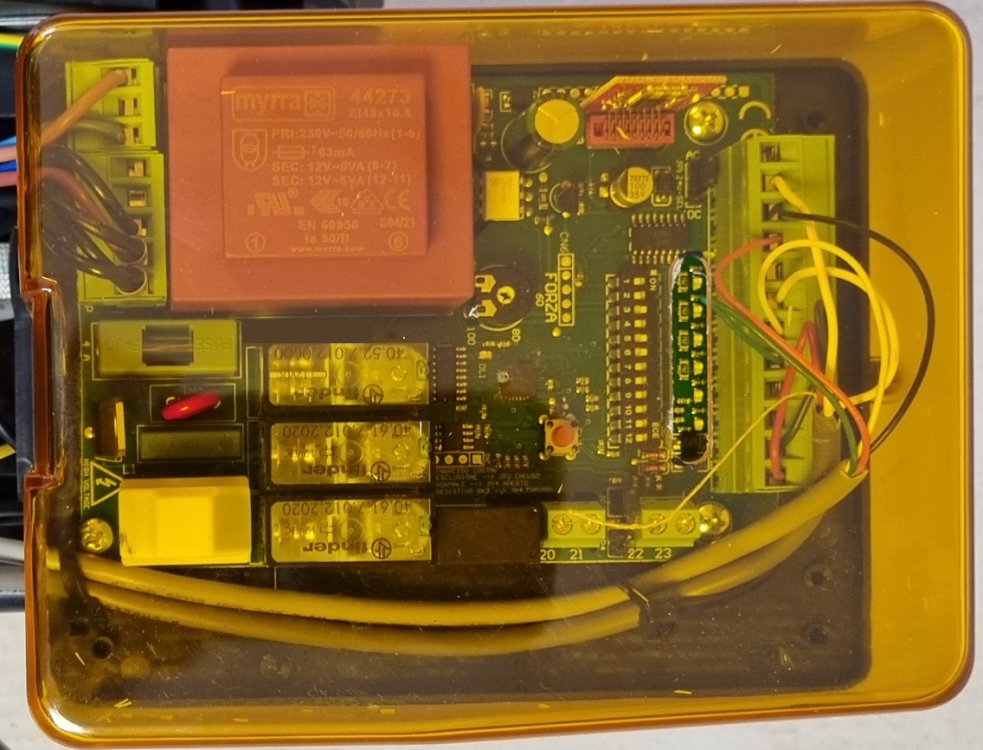 230V single -phase  control unit